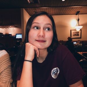 Meet your Posher, Katie